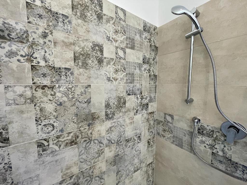 Big Wave Apartment - Levanto, 5 Terre エクステリア 写真